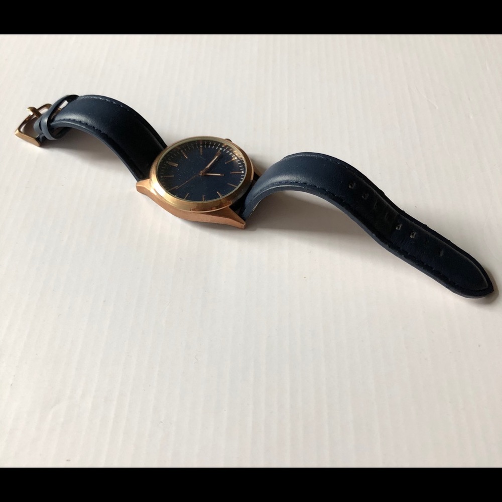 Set of 3 ALDO Men’s Fashion Watches - Picture 4 of 4